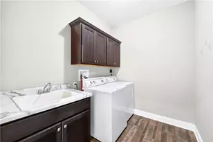 219 Lucca Ln, Pittsburgh, PA 15241 - Photo 30