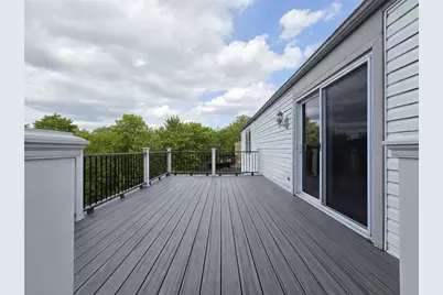 421 Rampart Blvd, Pittsburgh, PA 15068 - Photo 22