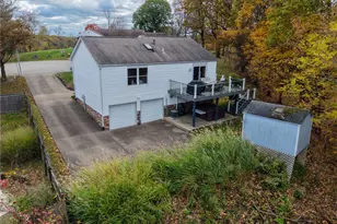 421 Rampart Blvd, Pittsburgh, PA 15068 - Photo 30