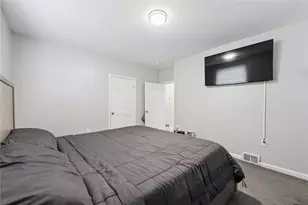 405 E 11th Ave, Homestead, PA 15120 - Photo 10