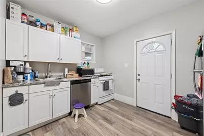 405 E 11th Ave, Homestead, PA 15120 - Photo 12