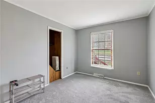 2715 Myrtle Dr, Lower Burrell, PA 15068 - Photo 16