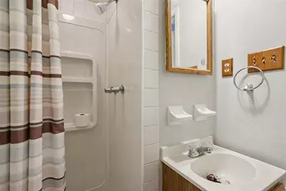 2715 Myrtle Dr, Lower Burrell, PA 15068 - Photo 20