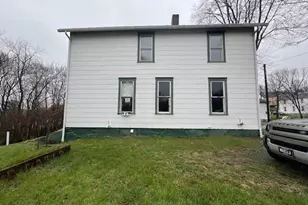 1308 Cunningham Ave, New Castle, PA 16101 - Photo 2