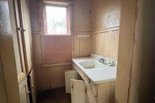 1308 Cunningham Ave, New Castle, PA 16101 - Photo 8