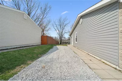 514 New Market Drive, Hempfield Township, PA 15601 - Photo 32