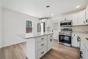 514 New Market Dr, Hempfield Township, PA 15601 - Photo 8