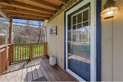 1135 Locust Ave, South Strabane, PA 15301 - Photo 2