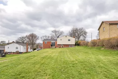 2537 N Lightwood Ave, Bethel Park, PA 15102 - Photo 28