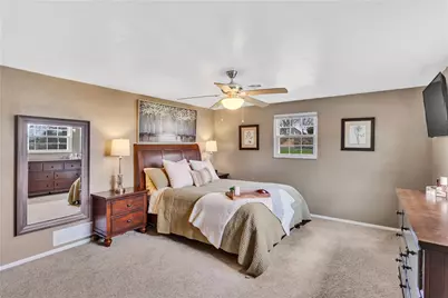 2537 N Lightwood Ave, Bethel Park, PA 15102 - Photo 22