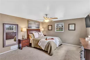 2537 N Lightwood Ave, Bethel Park, PA 15102 - Photo 22