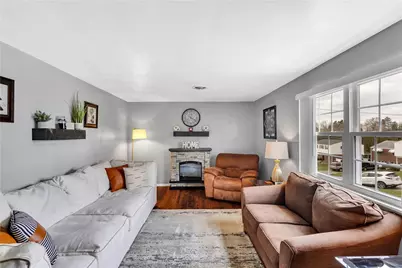 2537 N Lightwood Ave, Bethel Park, PA 15102 - Photo 10