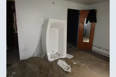 215 Anthony St, Pittsburgh, PA 15210 - Photo 12