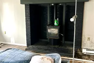 85 Hillcrest Dr, Shelocta, PA 15701 - Photo 10