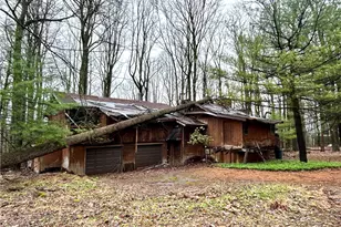 85 Hillcrest Dr, Armstrong-Shelocta, PA 15701 - Photo 1