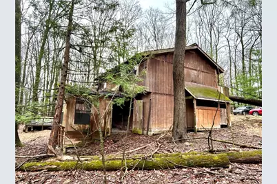 85 Hillcrest Dr, Armstrong-Shelocta, PA 15701 - Photo 4