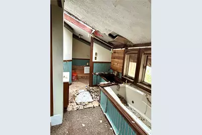 85 Hillcrest Dr, Armstrong-Shelocta, PA 15701 - Photo 16