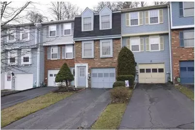 119 Ligonier Ln, Pittsburgh, PA 15068 - Photo 2