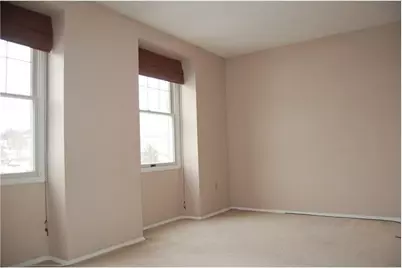 119 Ligonier Ln, Pittsburgh, PA 15068 - Photo 16