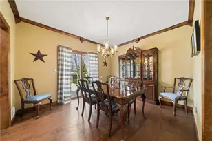 400 Primrose Dr, Unity Township, PA 15601 - Photo 8