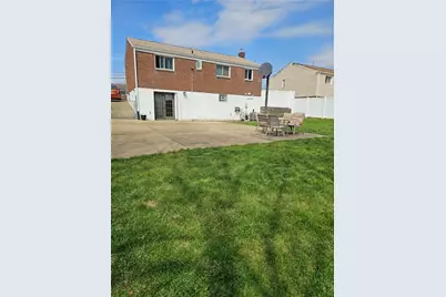 231 Lebanon Manor Dr, West Mifflin, PA 15122 - Photo 20