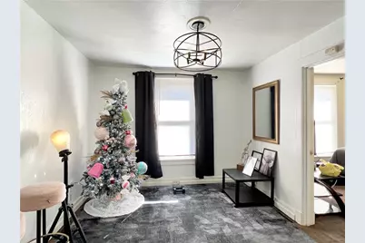 2410 Woodstock Ave, Pittsburgh, PA 15218 - Photo 16