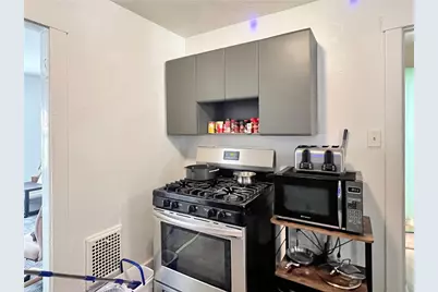 2410 Woodstock Ave, Pittsburgh, PA 15218 - Photo 18