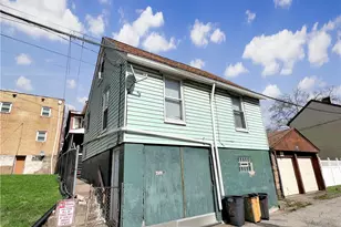 2410 Woodstock Ave, Pittsburgh, PA 15218 - Photo 24