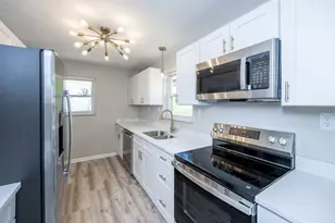 3774 W 5th Ave, West Mayfield, PA 15010 - Photo 14