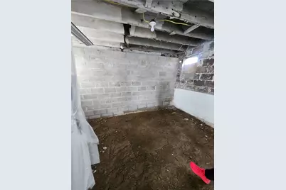 2667 Puckety Dr, Export, PA 15632 - Photo 8