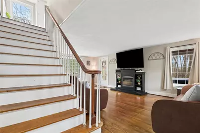 1369 S Hermitage Rd, Hermitage, PA 16148 - Photo 12