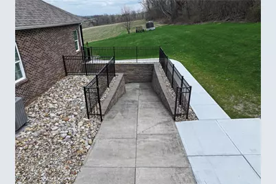 96 Vance Dr, Cross Creek Township, PA 15021 - Photo 4