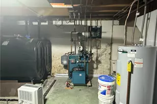 143 Linda Dr, Conemaugh Township, PA 15905 - Photo 10