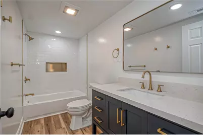 242 Dickens St, Latrobe, PA 15650 - Photo 12