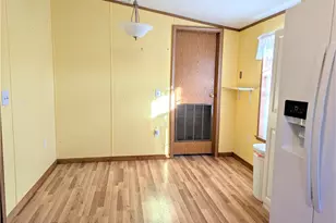 183 Round Top Cir, East Huntington, PA 15683 - Photo 6