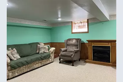 25 Andrews Ave, Hempfield Township, PA 15644 - Photo 20