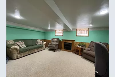 25 Andrews Ave, Hempfield Township, PA 15644 - Photo 18