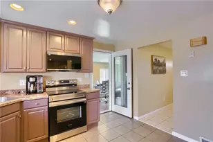 4700 Prescot Dr, Bethel Park, PA 15102 - Photo 22