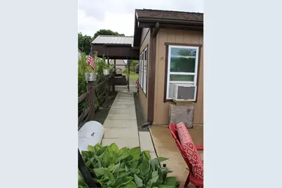 204 Cambria Ave, Avonmore, PA 15618 - Photo 8