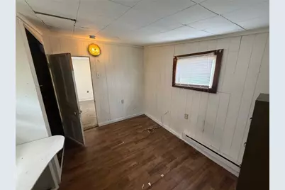 437 Desota St, East McKeesport, PA 15035 - Photo 8