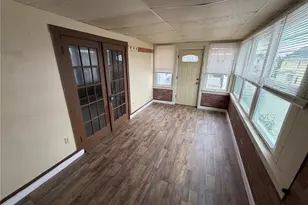 437 Desota St, East McKeesport, PA 15035 - Photo 4