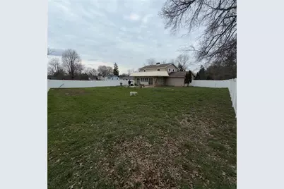 2927 Spangler Rd, Hermitage, PA 16148 - Photo 10