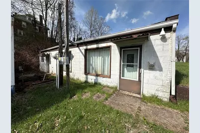 800 Sidney St, Southwest Greensburg Boro, PA 15601 - Photo 2