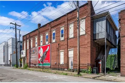 140 E Jefferson St, Butler, PA 16001 - Photo 2