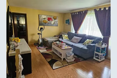 521 W Butler, Mercer Boro, PA 16137 - Photo 2