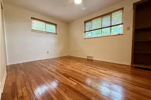7890 Mark Dr, Pittsburgh, PA 15147 - Photo 14