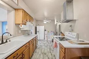 733 Mercer Rd, Beaver, PA 15010 - Photo 10