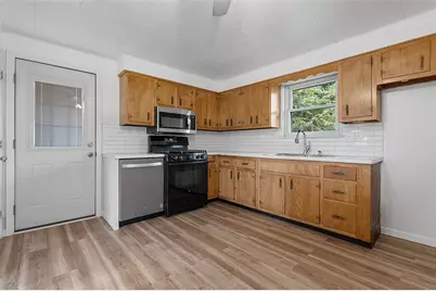 1004 Collins Ave, Baden, PA 15005 - Photo 12