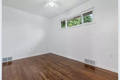 1004 Collins Ave, Baden, PA 15005 - Photo 20