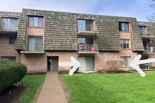 1515 Forest Green Dr, Moon/Crescent Twp, PA 15108 - Photo 2